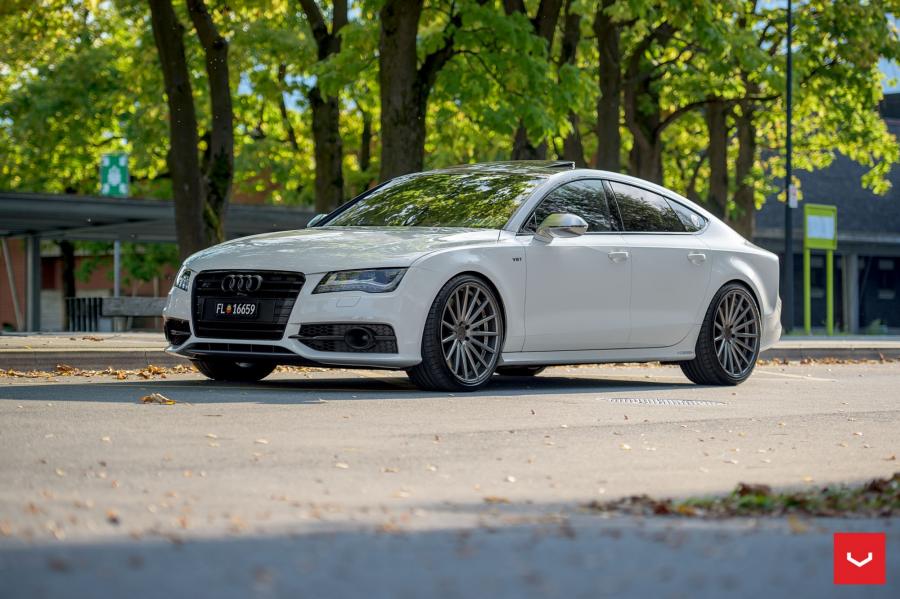  Audi S7 Sportback on Vossen Wheels (VFS2) 2016 года  (фото 2 из 26)